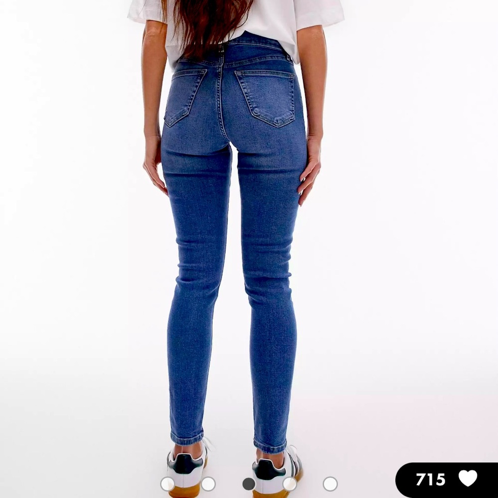 Topshop Jamie High Waisted Jeans in Rich Blue